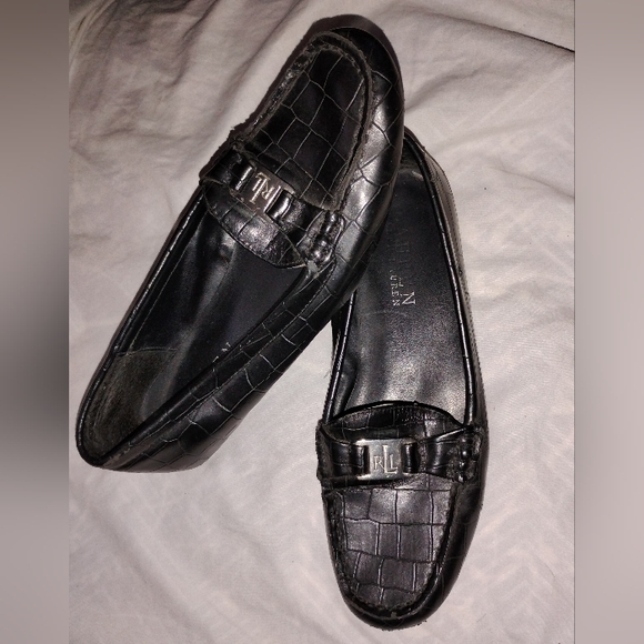 Lauren Ralph Lauren Black Embossed Loafers - Picture 2 of 4